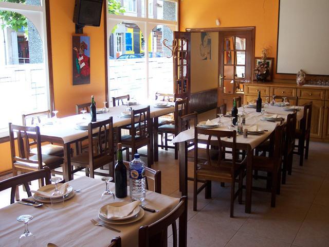 Hotel Restaurante Pizzeria Abc Laracha Exteriér fotografie